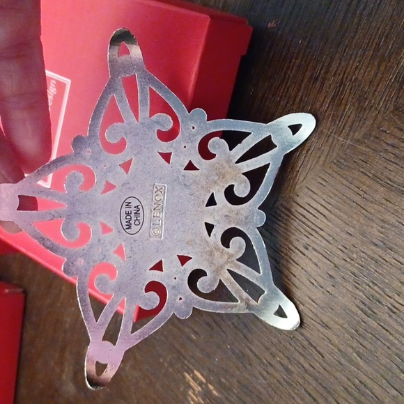 Lenox Silverplate Snowflake Ornament - Picture 3 of 5